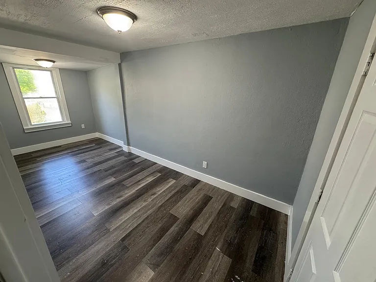 590 Christopher St #2 — Photo 5