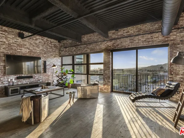 1645 Vine St APT 1010, Los Angeles, CA 90028