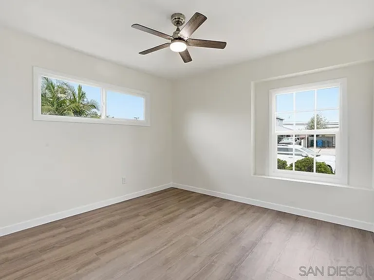 6593 Delfern St — Photo 16