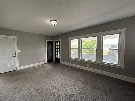 2nd image of 13616 Coit Rd Unit 2