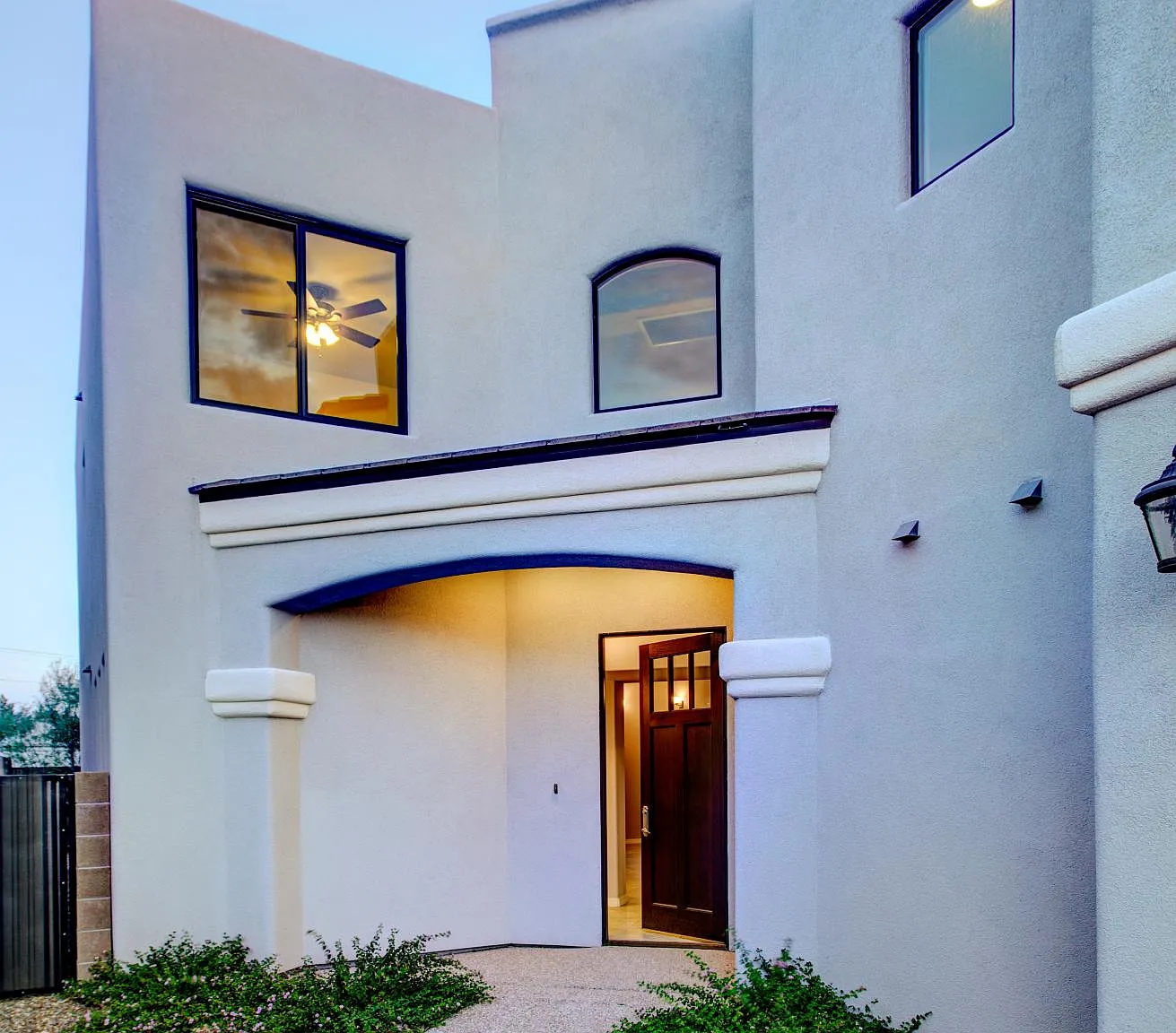 661 N Encanto Village Way — Photo 3