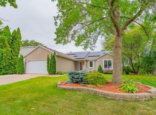 3922 Jenna Dr, Madison, WI 53704