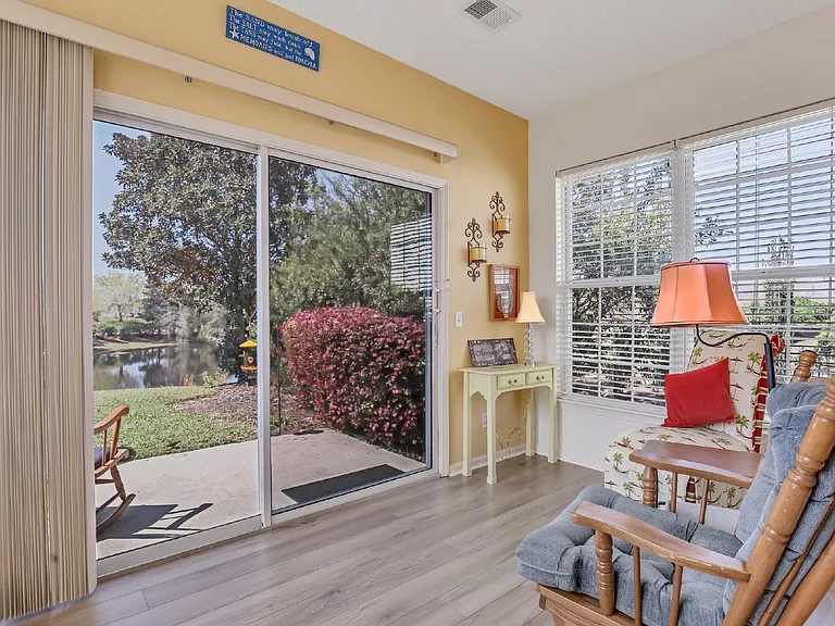 16 Plum Ct — Photo 23