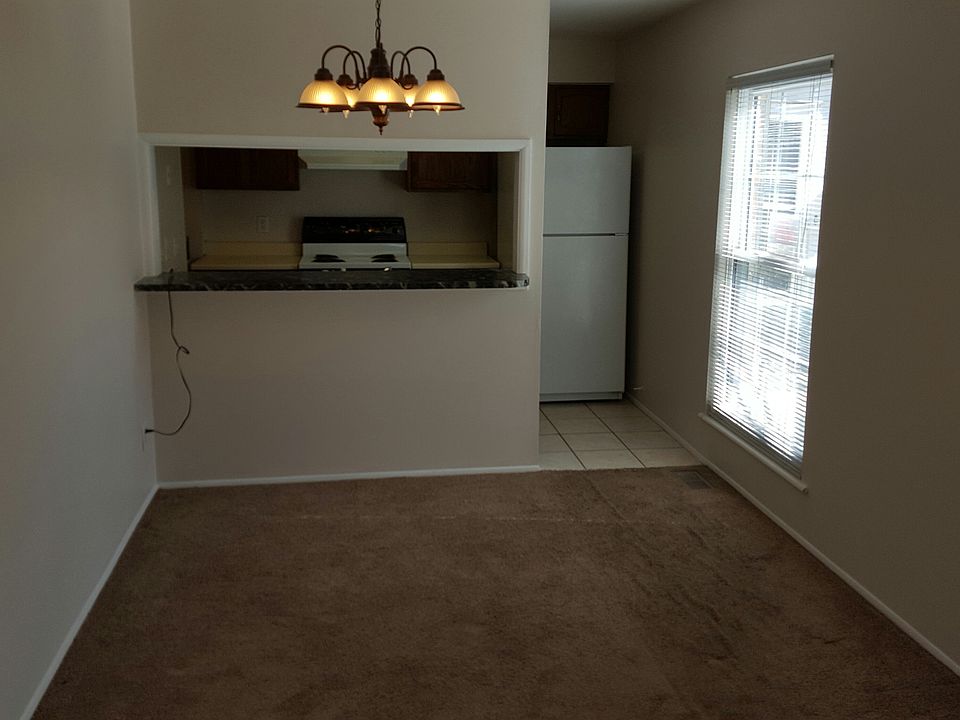 2nd image of 16 Moonbeam Ct #5-A1