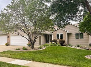 212 E Meadowlark Ct, Brandon, SD 57005