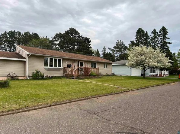 802 Hawthorne St, Cloquet, MN 55720