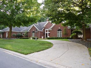 940 Handlebar Rd, Mishawaka, IN 46544