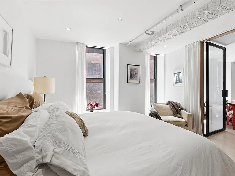 264 Water St #2A — Photo 8