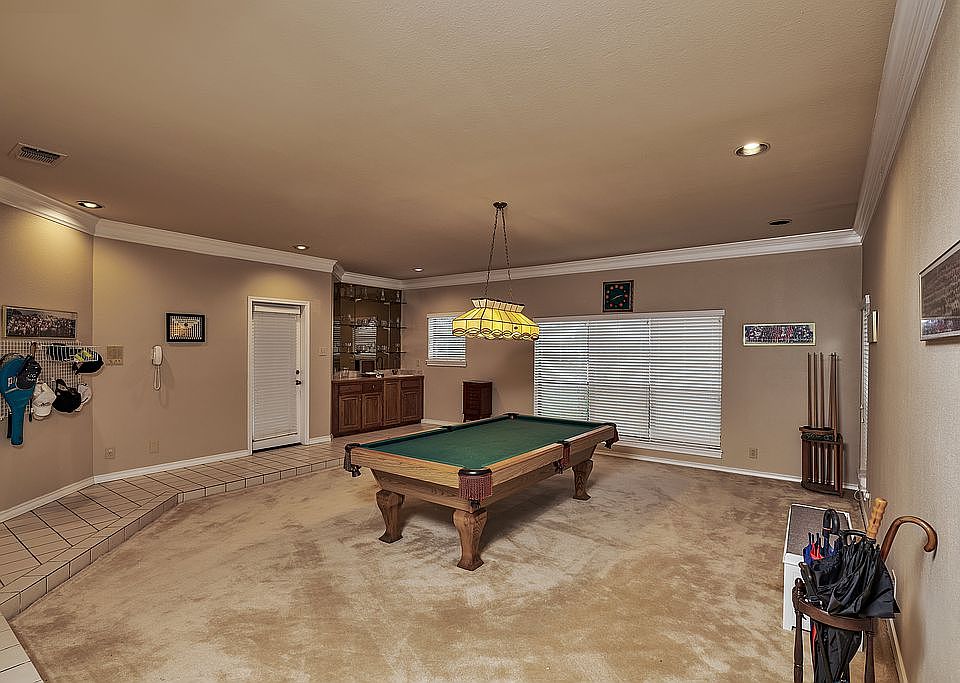 Game room with pool table