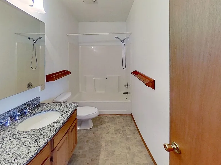 5101-5103 Hickman Rd — Photo 3