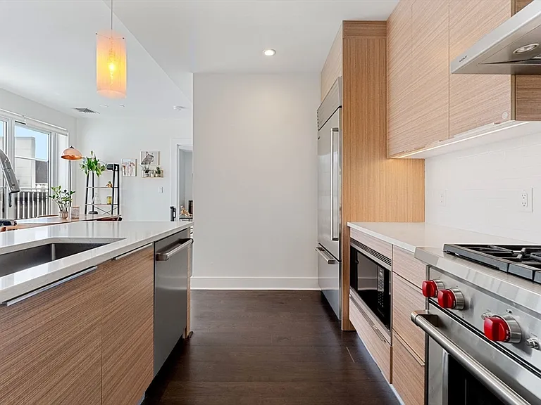 14 W Broadway #705 — Photo 2