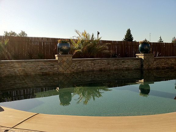 Fully Automated Pool with Bahama Shelf