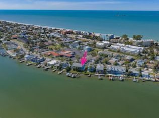 2505 Bay Blvd APT 4, Indian Rocks Beach, FL 33785