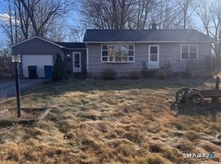 94 Hartford Road, Brooklyn, CT 06234