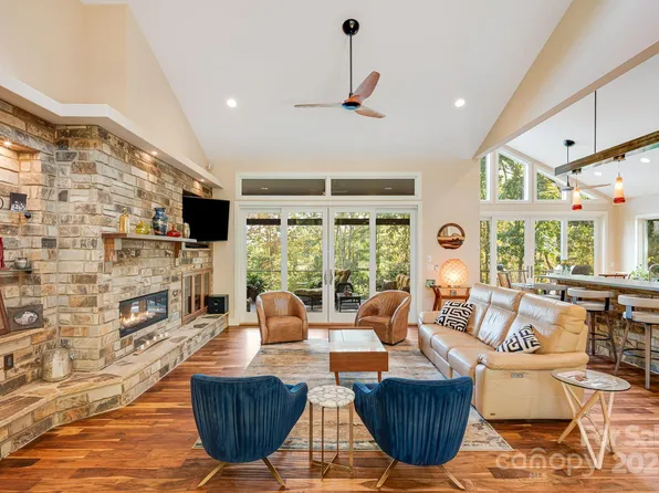 328 Boundary Tree Pass, Arden, NC 28704