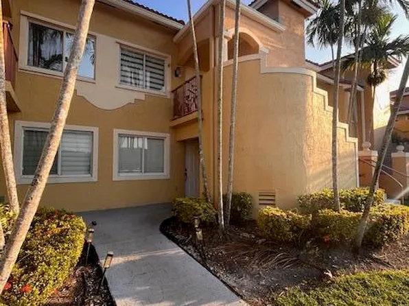 7910 NW 7th St APT 103-8, Hollywood, FL 33024