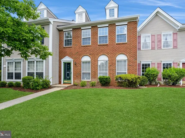 114 Shrewsbury Ct, Pennington, NJ 08534