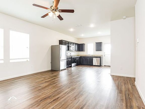 5th image of 6042 Mojave Dr