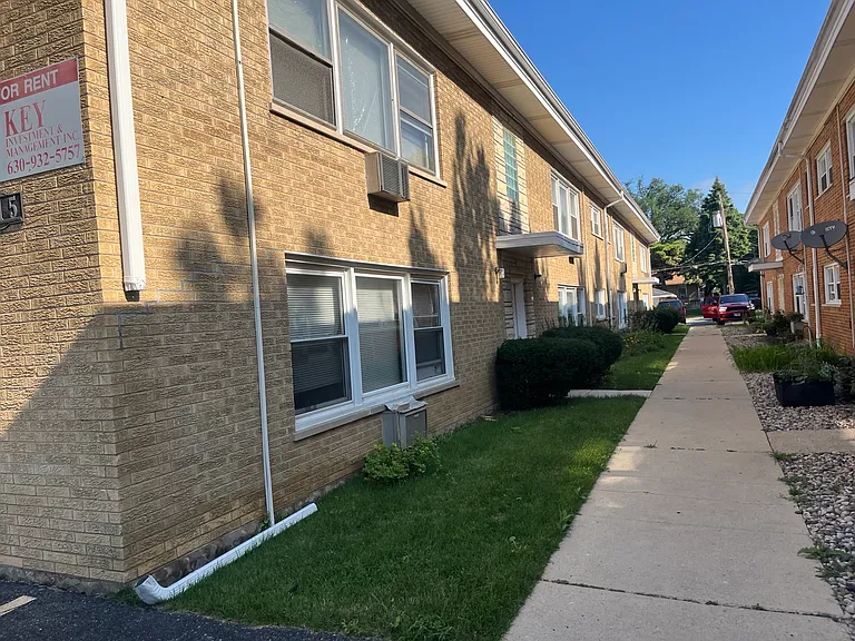 515 W Front St #6 — Photo 7
