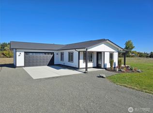 71 Falconcrest Ct, Sequim, WA 98382