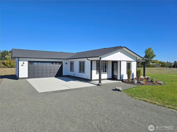 71 Falconcrest Court, Sequim, WA 98382