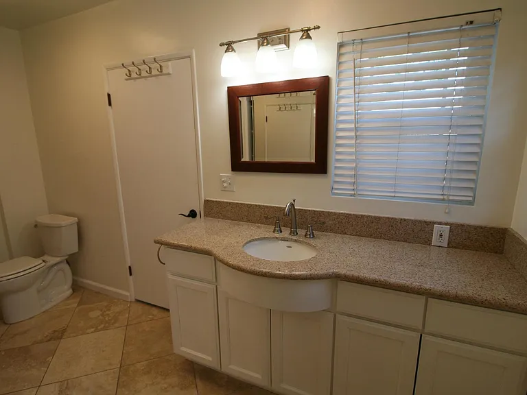 8318 Gonzaga Ave — Photo 18