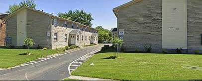 1st image of 4912 Saddlebrook Ln APT 1
