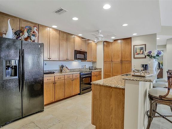 2nd image of 5781 Cape Harbour Dr APT 902