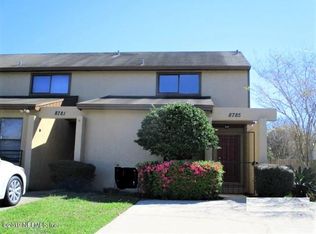 8785 Whispering Pines Dr, Jacksonville, FL 32244