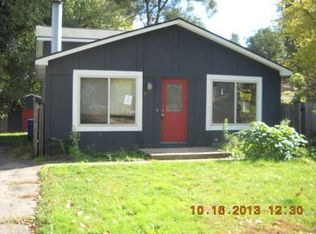 104 Danforth Dr, White Lake, MI 48386