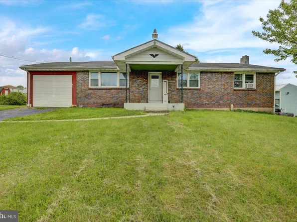 135 Marion St, Hamburg, PA 19526
