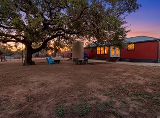 241 Private Road Dax Ln, Pleasanton, TX 78064