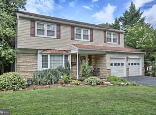 352 Blacksmith Rd, Camp Hill, PA 17011