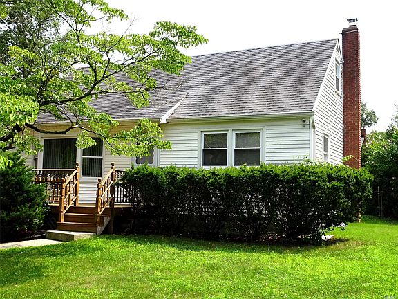 4th image of 334 Croaton St