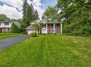 Circlewood Lane, Wyoming, OH 45215