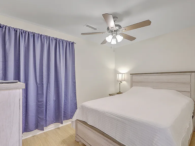 616 Semaht St — Photo 15
