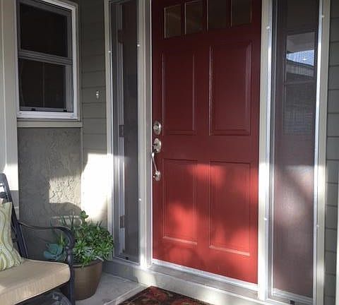 2nd image of 3302 Ladoga Ave