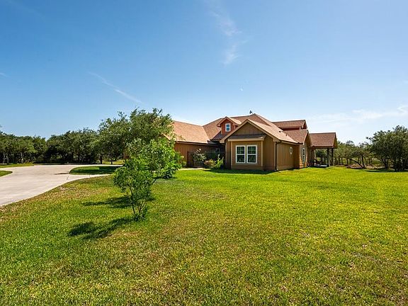 2nd image of 237 Coastal Wildwood Dr