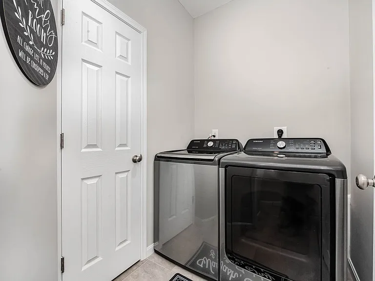 948 Southline Dr — Photo 9