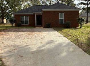212 Cloud Ln, Albany, GA 31721