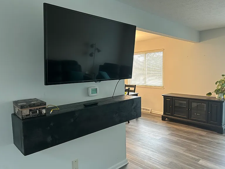 224 Deepwood Dr — Photo 4