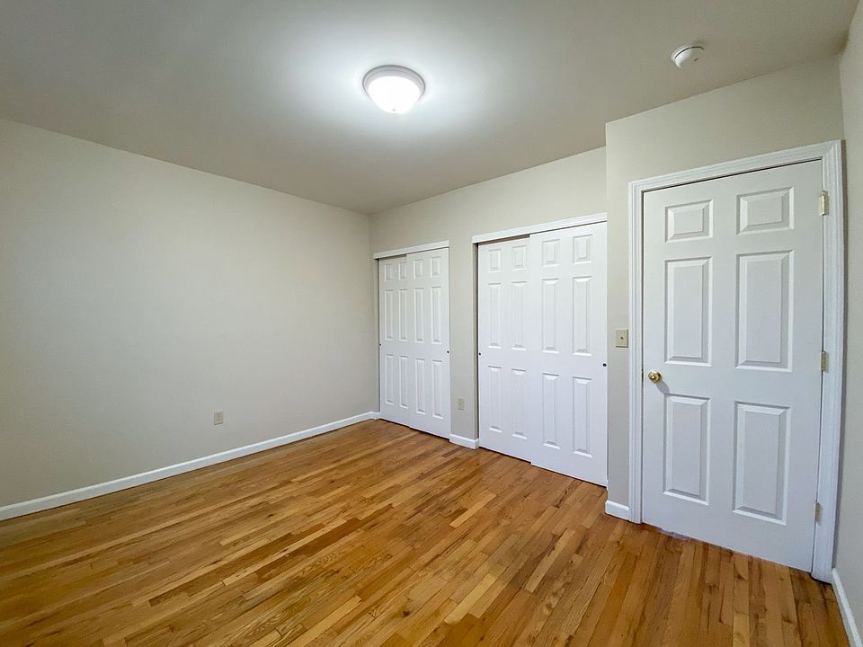 1517 Dorothy St / Dorothy Apartments LLC 15 Dorothy St Hartford, CT