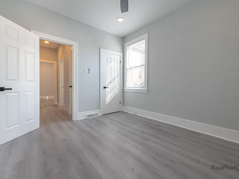 6259 W Peterson Ave #1R-1R-1 — Photo 1