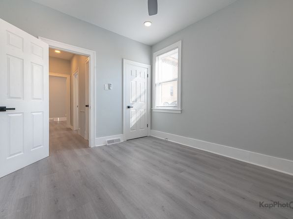 6259 W Peterson Ave Unit 1R-1R-1