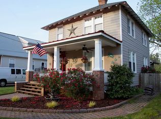 10 Dandy Point Rd, Hampton, VA 23664