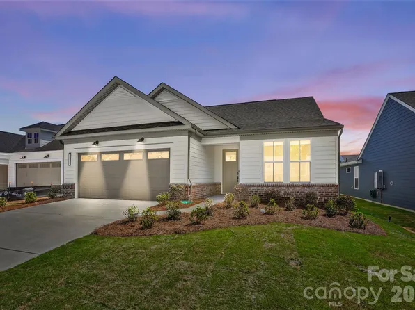2720 Peak Ct, Belmont, NC 28012