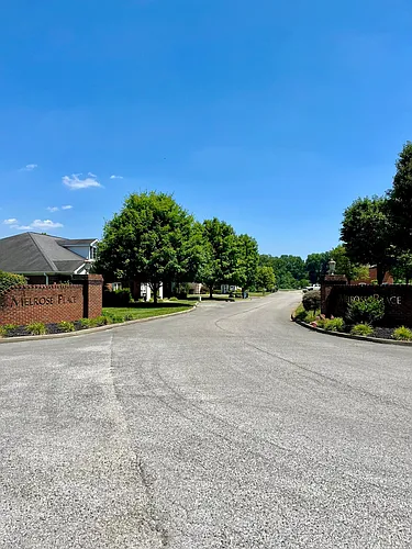 63 Melrose Dr Photo 1
