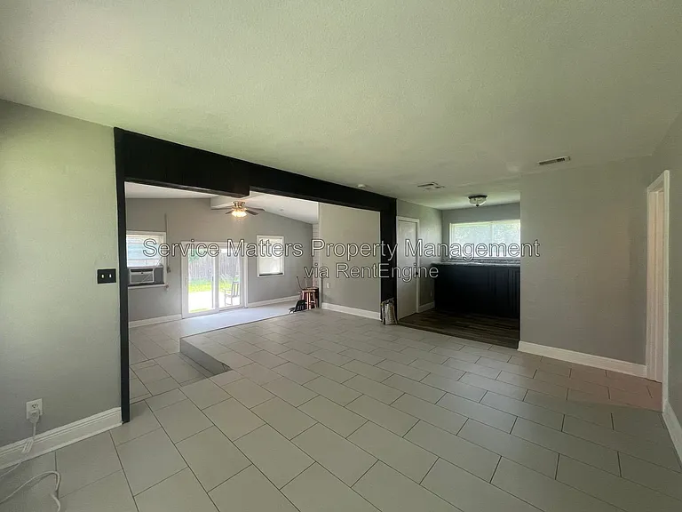4819 State St — Photo 11