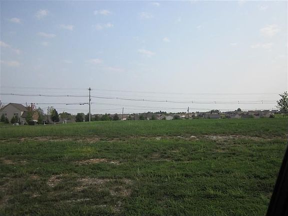 4th image of 400 Patmore Ln