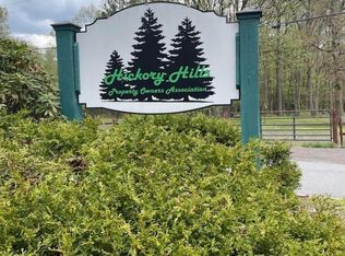 9 Fox Run Dr, White Haven, PA 18661